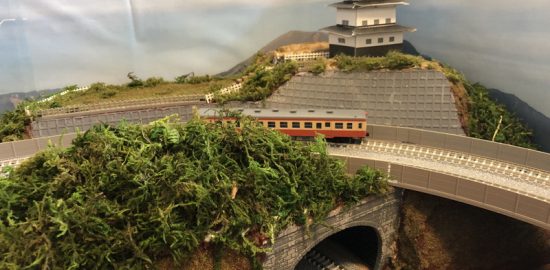 Nゲージ「城跡」トンネル+立体交差の情景
