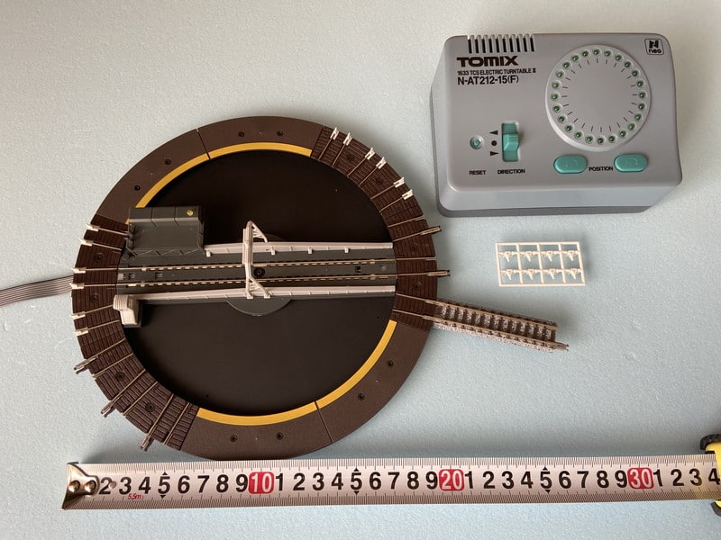 TCS電動ターンテーブルⅡ N-AT212-5(F)＋ヤード照明灯 - 鉄道模型